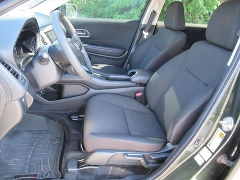 Used 2016 Honda HR-V EX image 18
