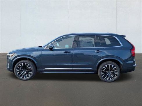 New 2026 Volvo XC90 B6 Plus w/ Protection Package Premier AWD/4WD image 3