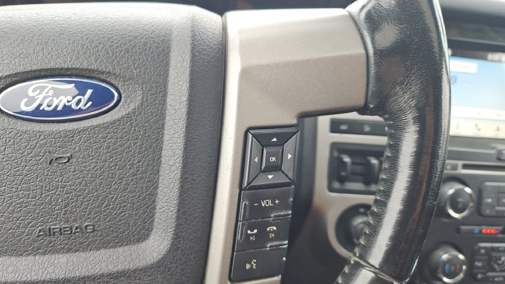 Used 2017 Ford Expedition Limited w/ Equipment Group 301A AWD/4WD image 11