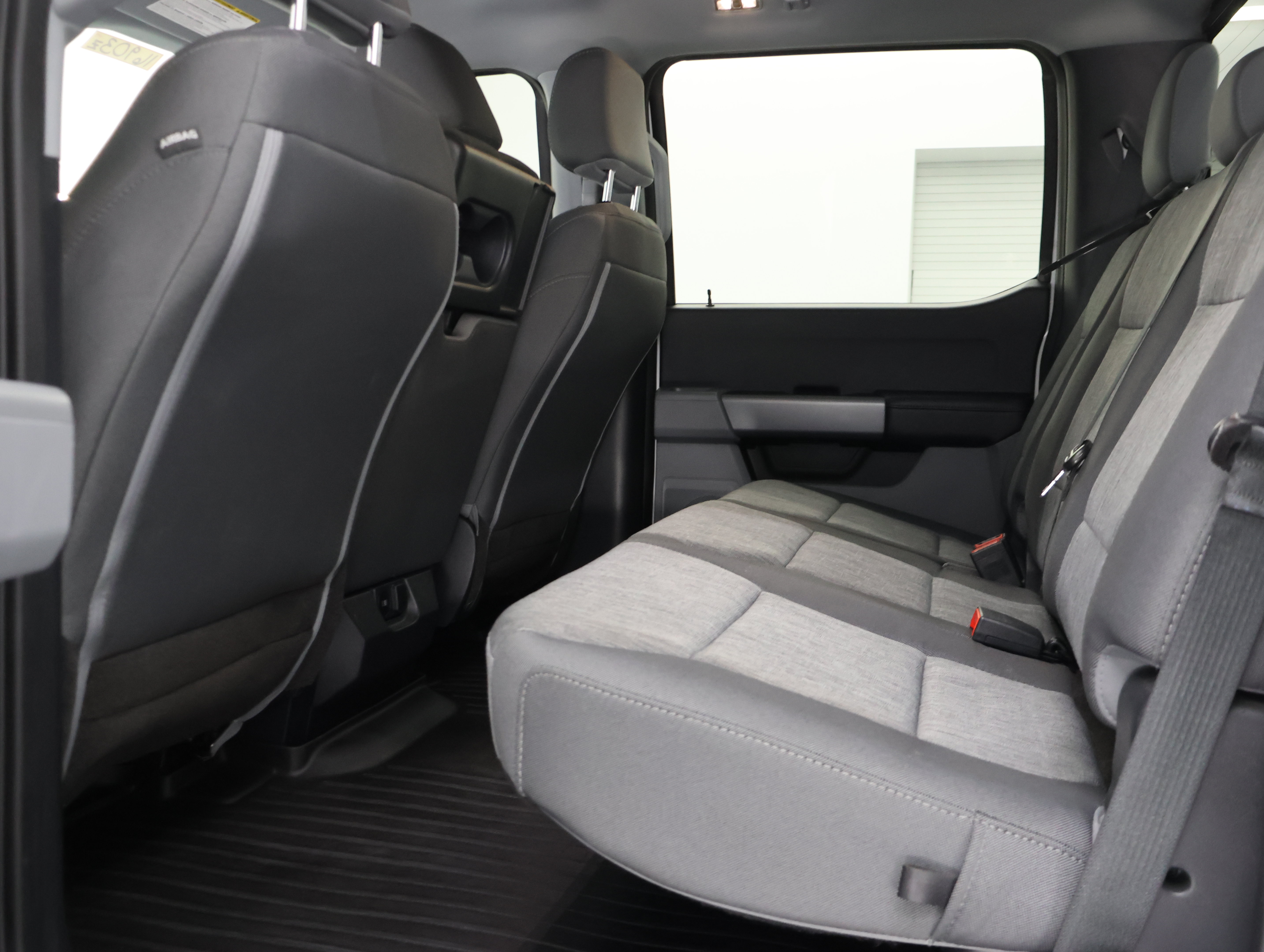 Used 2023 Ford F250 XL w/ STX Appearance Package AWD/4WD image 9