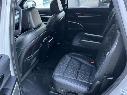 Used 2024 Kia Telluride EX X-Line image 17