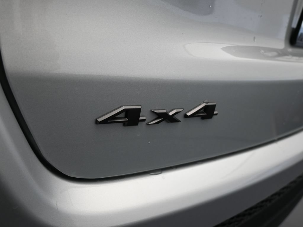 New 2026 Jeep Compass Latitude AWD/4WD image 28