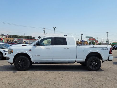 Used 2020 RAM 2500 Laramie w/ Night Edition image 3