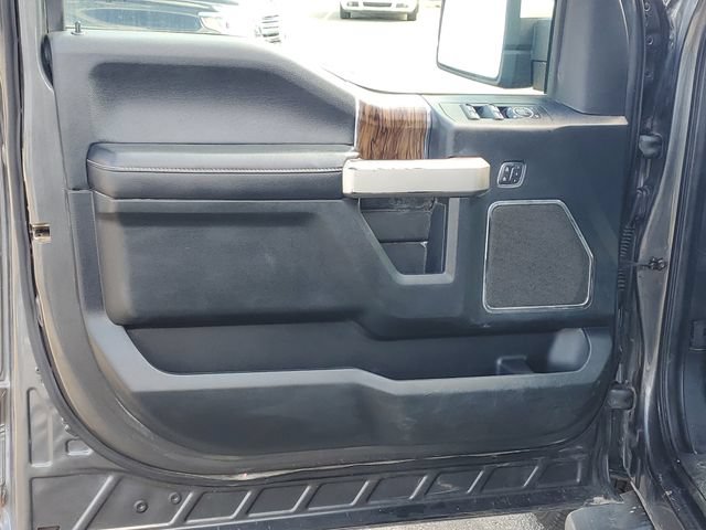 Used 2020 Ford F150 Lariat AWD/4WD image 9