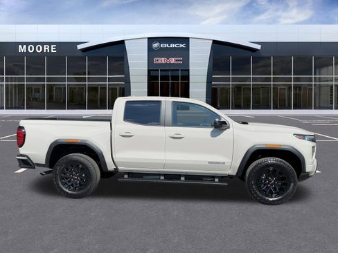 New 2026 GMC Canyon Elevation w/ Convenience Package image 5