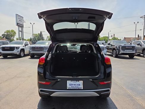 Used 2023 Buick Encore GX Preferred w/ Cold Weather Comfort Package AWD/4WD image 9