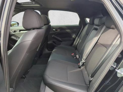 Certified 2025 Honda Civic Sport image 17