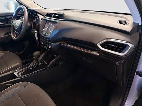 Certified 2023 Chevrolet TrailBlazer LS image 29