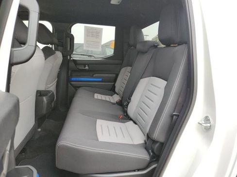 Used 2024 Toyota Tacoma TRD Off-Road image 22