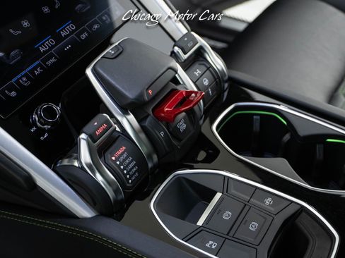 Used 2019 Lamborghini Urus image 27