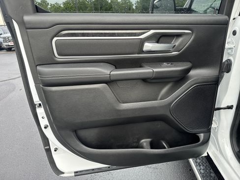 Used 2023 RAM 1500 Big Horn AWD/4WD image 10