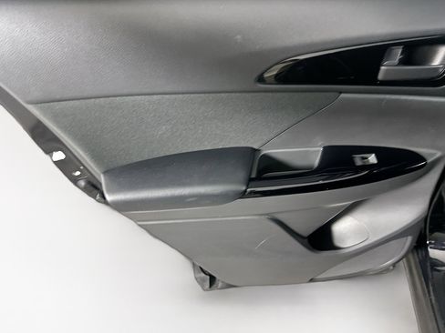 Used 2024 Mitsubishi Eclipse Cross LE image 24