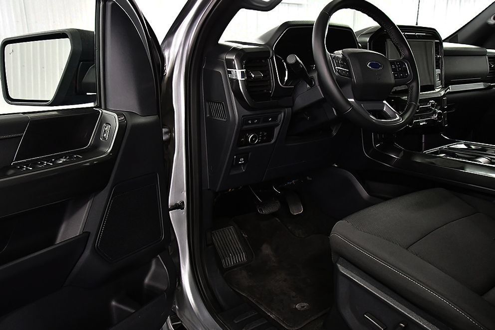 Used 2023 Ford F150 XLT w/ Equipment Group 302A High AWD/4WD image 18