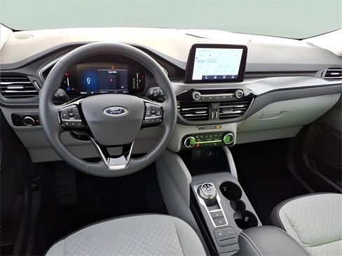 Used 2023 Ford Escape Active image 5