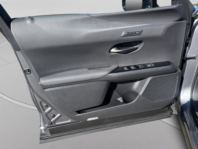 Used 2020 Lexus UX 250h w/ Accessory Package 2 AWD/4WD image 8