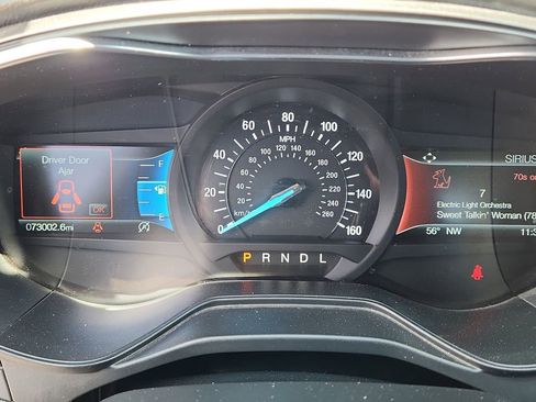 Used 2020 Ford Fusion SE FWD image 13