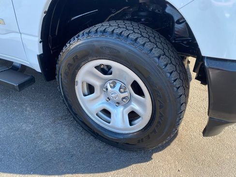 Used 2020 RAM 1500 Tradesman AWD/4WD image 31