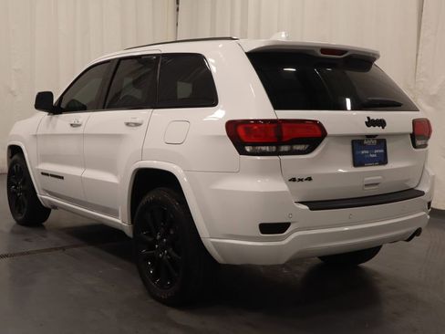 Certified 2021 Jeep Grand Cherokee Laredo X image 7