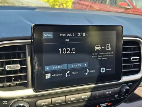 New 2026 Hyundai Venue SEL image 8