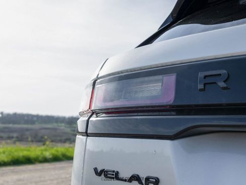 Used 2023 Land Rover Range Rover Velar R-Dynamic S image 88