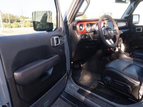 Used 2023 Jeep Gladiator Rubicon w/ LED Lighting Group image 11