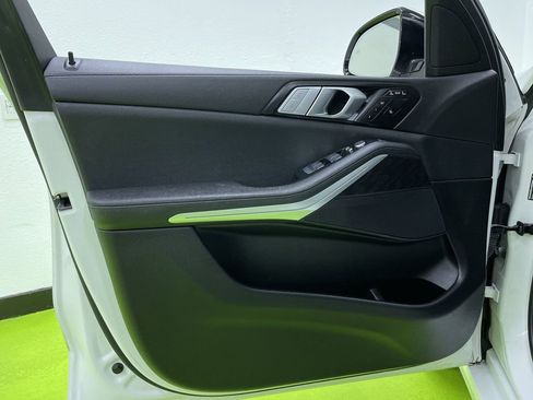 Used 2022 BMW X7 xDrive40i image 16