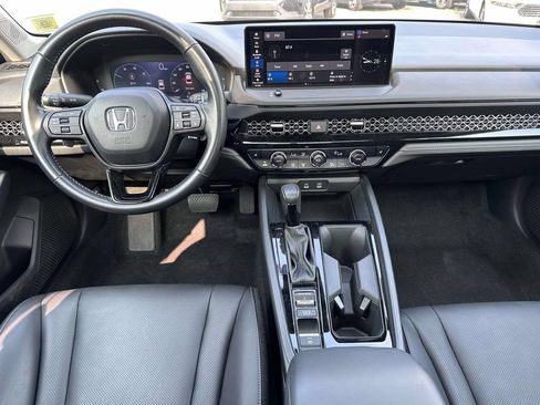 Used 2024 Honda Accord EX-L image 17