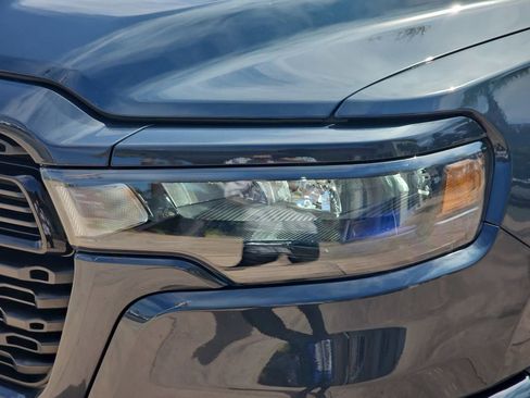 New 2026 RAM 1500 Express AWD/4WD image 31