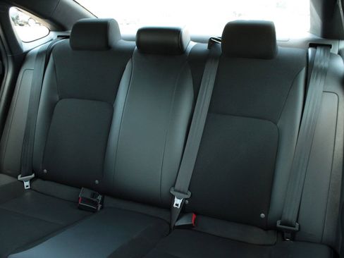 Used 2023 Honda Civic Sport image 16