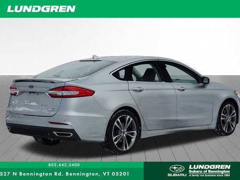 Used 2020 Ford Fusion Titanium image 3