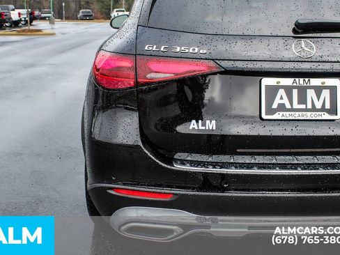 Used 2026 Mercedes-Benz GLC 350e 4MATIC image 13