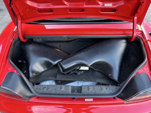 Used 2004 Honda S2000 image 20