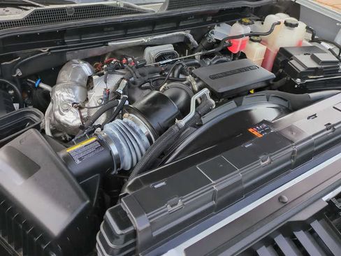 Used 2024 Chevrolet Silverado 3500 High Country w/ High Country Premium Package AWD/4WD image 31