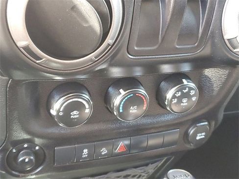 Used 2018 Jeep Wrangler Sport image 20