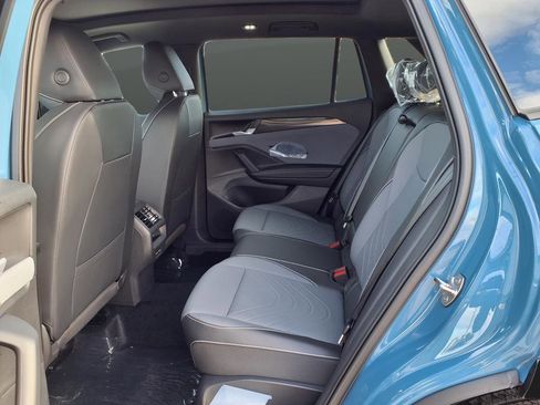 New 2026 Volkswagen Tiguan SE R-Line image 21