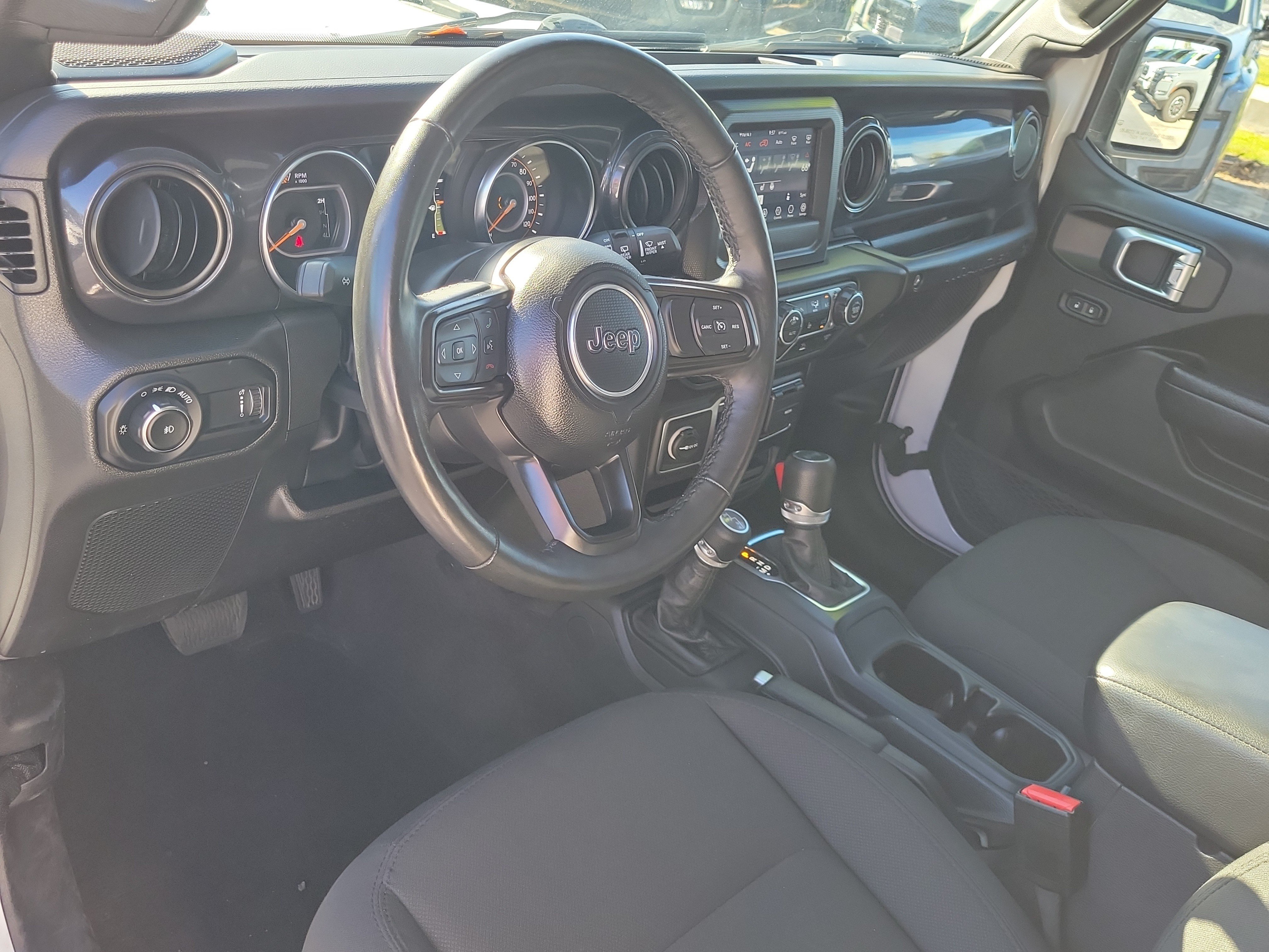 Used 2023 Jeep Wrangler Unlimited Sport AWD/4WD image 18