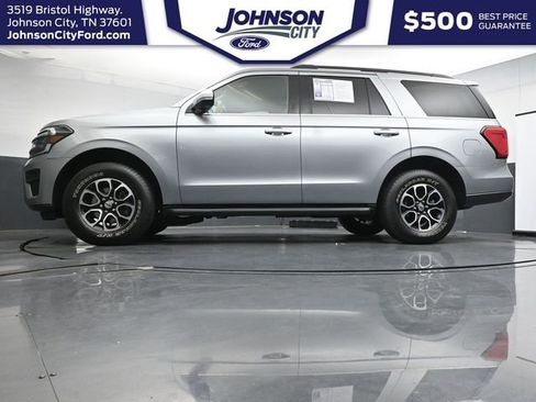 Certified 2024 Ford Expedition XLT AWD/4WD image 34
