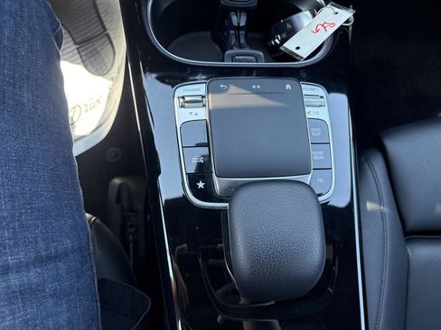 Used 2019 Mercedes-Benz A 220 4MATIC image 22