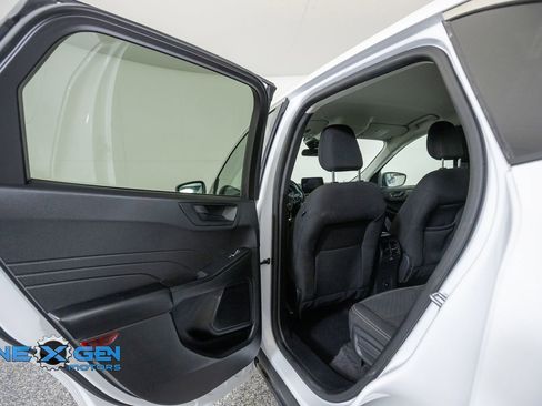 Used 2023 Ford Escape Active AWD/4WD image 27
