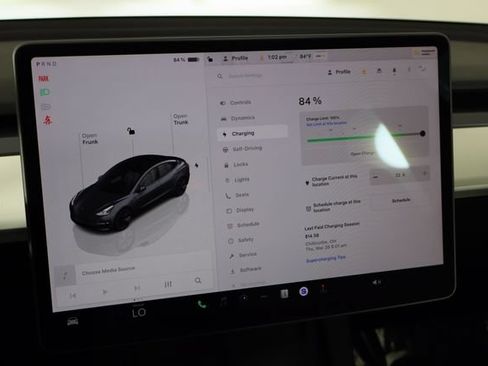 Used 2023 Tesla Model 3 Standard Range RWD image 29