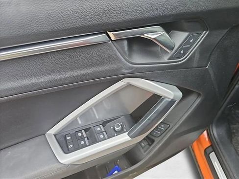 Used 2022 Audi Q3 2.0T Premium Plus w/ Premium Plus Package image 12