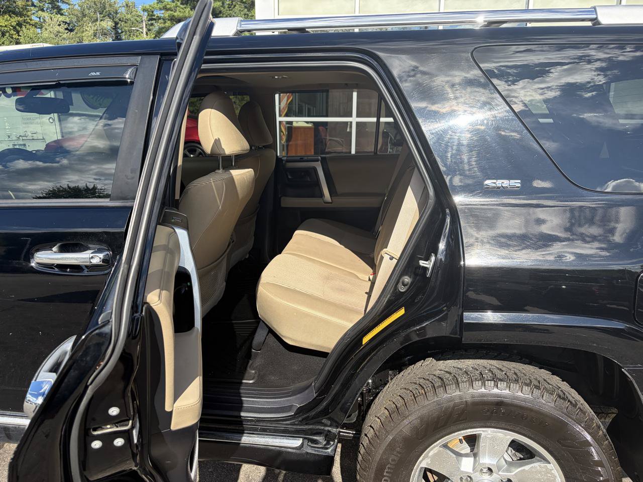Used 2012 Toyota 4Runner SR5 w/ Convenience Pkg AWD/4WD image 31