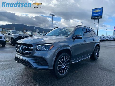 Used 2022 Mercedes-Benz GLS 450 4MATIC image 3