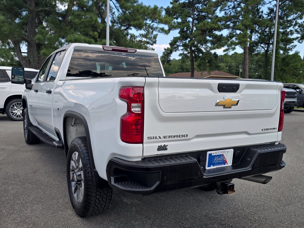 Certified 2024 Chevrolet Silverado 2500 Custom w/ Custom Value Package AWD/4WD image 3