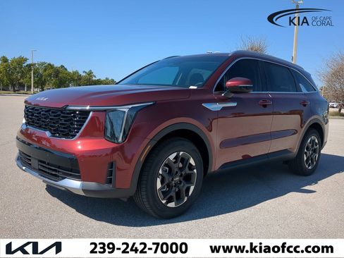 New 2025 Kia Sorento S image 8