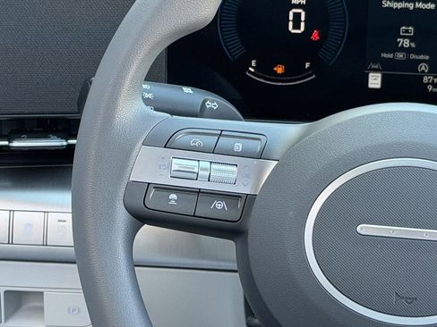 New 2026 Hyundai Kona SE image 12