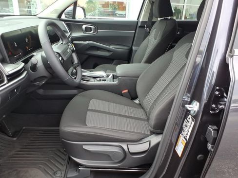 New 2026 Kia Sorento LX FWD image 14