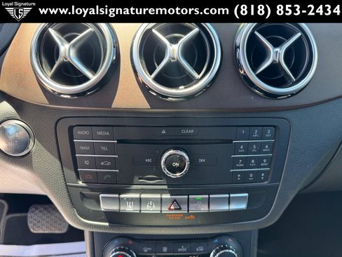 Used 2016 Mercedes-Benz B 250e image 24