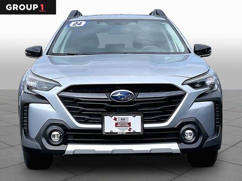 Certified 2024 Subaru Outback Limited AWD/4WD image 4