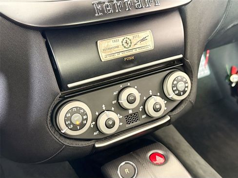 Used 2011 Ferrari 599 GTB Fiorano image 22